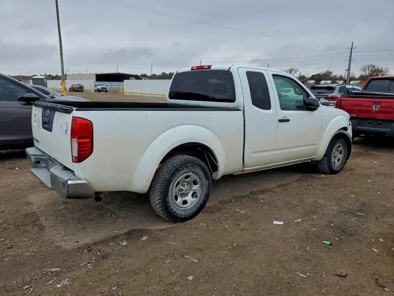 2014 NISSAN FRONTIER S  