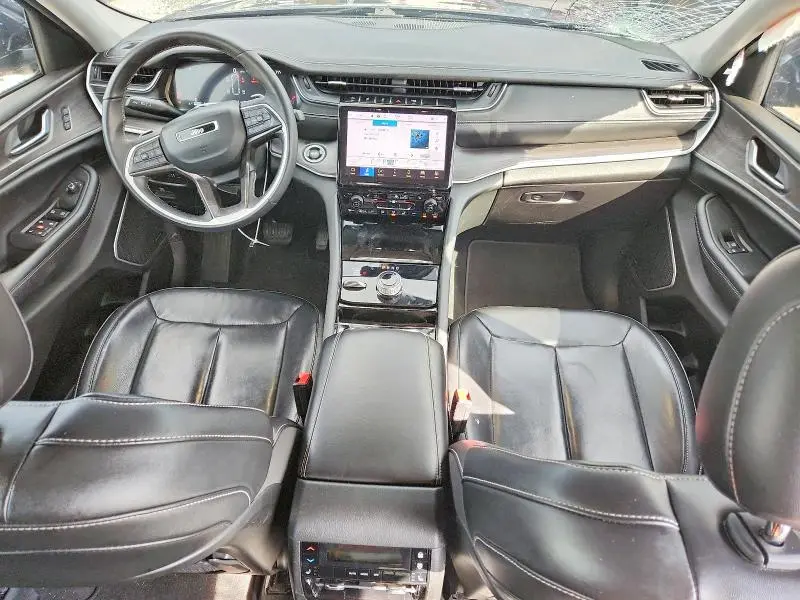 2022 JEEP CHEROKEE LATITUDE  