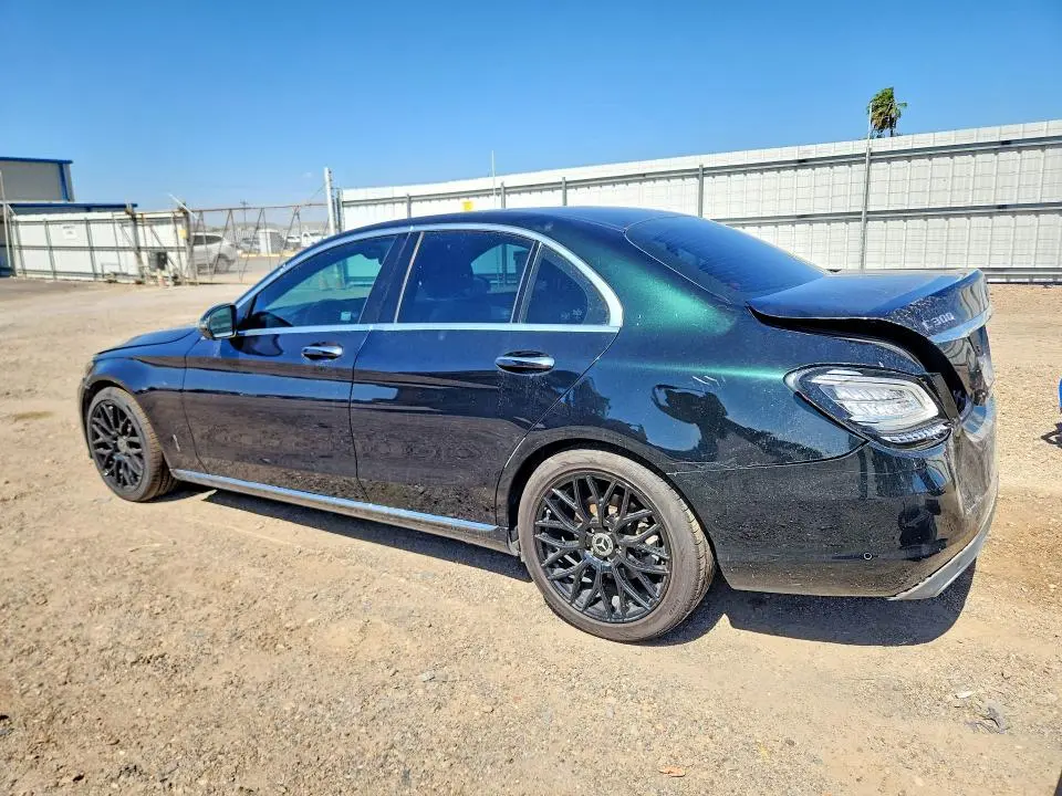 2019 MERCEDES-BENZ C300   