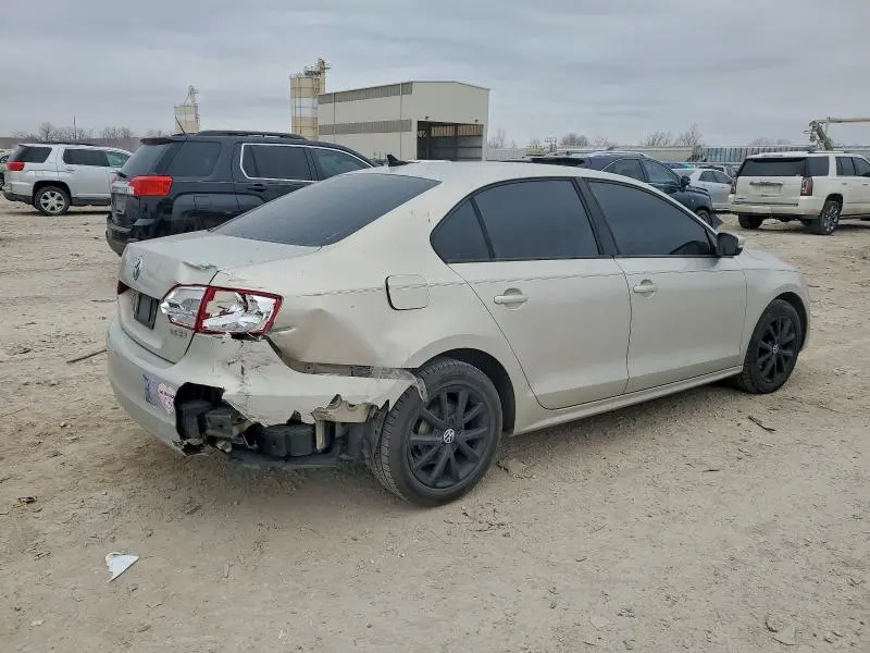2011 VOLKSWAGEN JETTA SE  