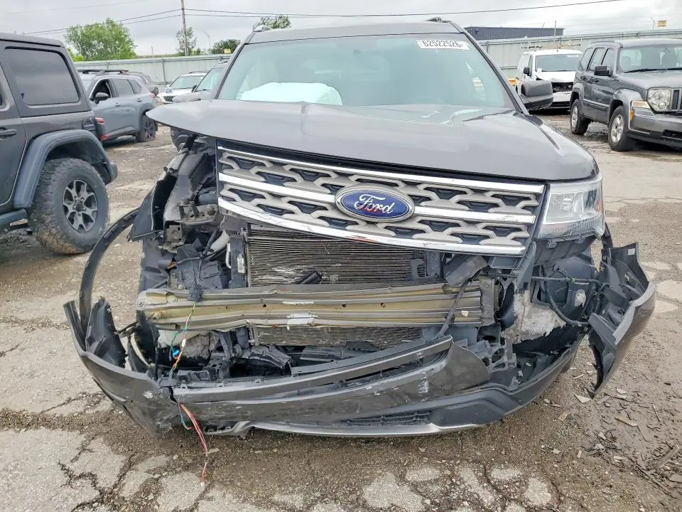 2018 FORD EXPLORER XLT  