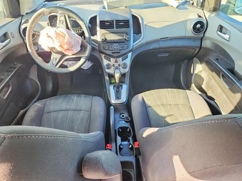 2014 CHEVROLET SONIC LT  
