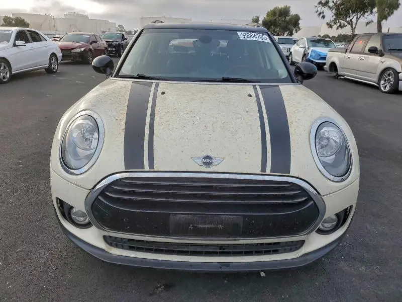 2016 MINI COOPER CLUBMAN  