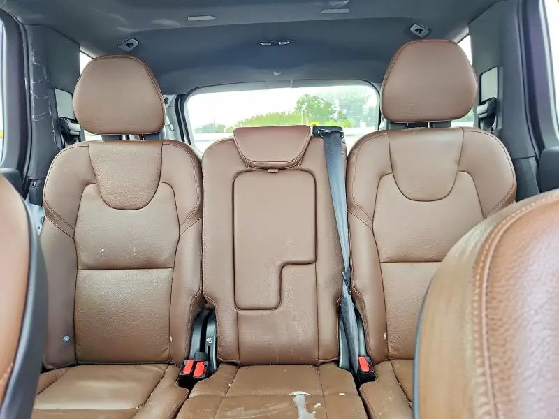2023 VOLVO XC90 PLUS  