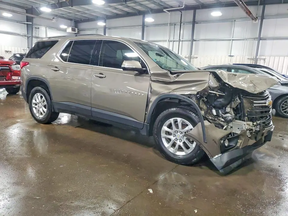 2020 CHEVROLET TRAVERSE LT  