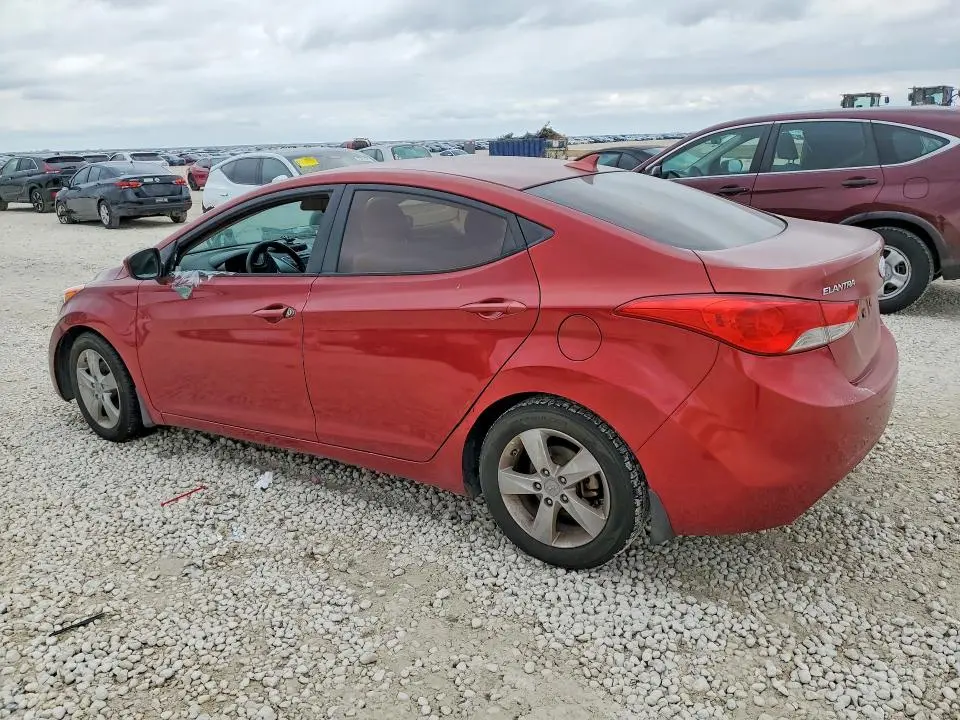 2013 HYUNDAI ELANTRA GLS  