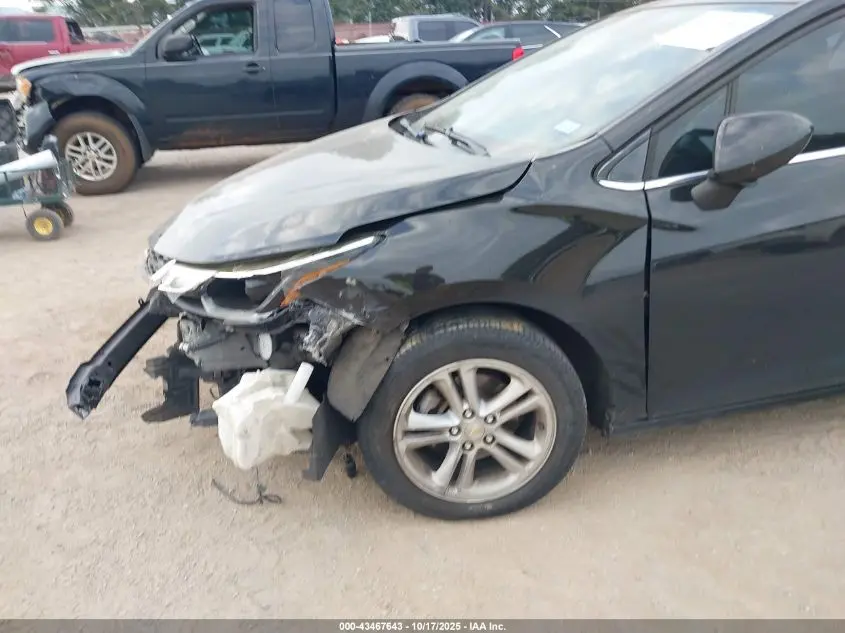 2017 CHEVROLET CRUZE LT AUTO