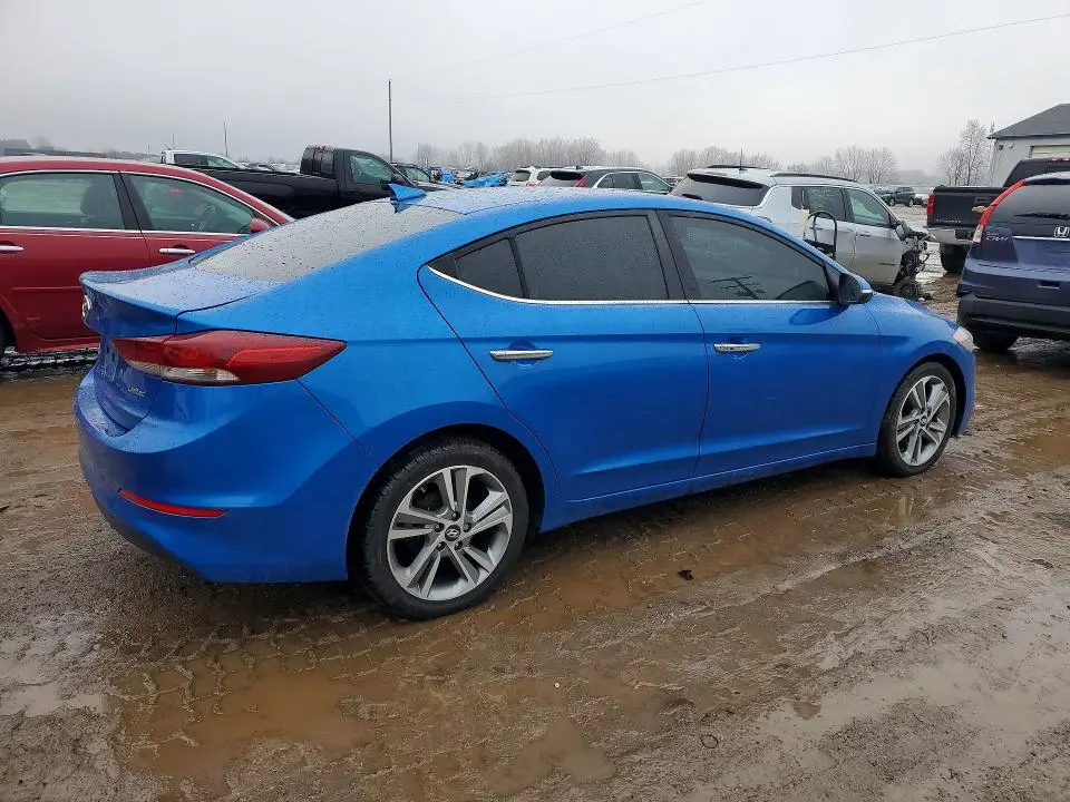 2017 HYUNDAI ELANTRA SE  