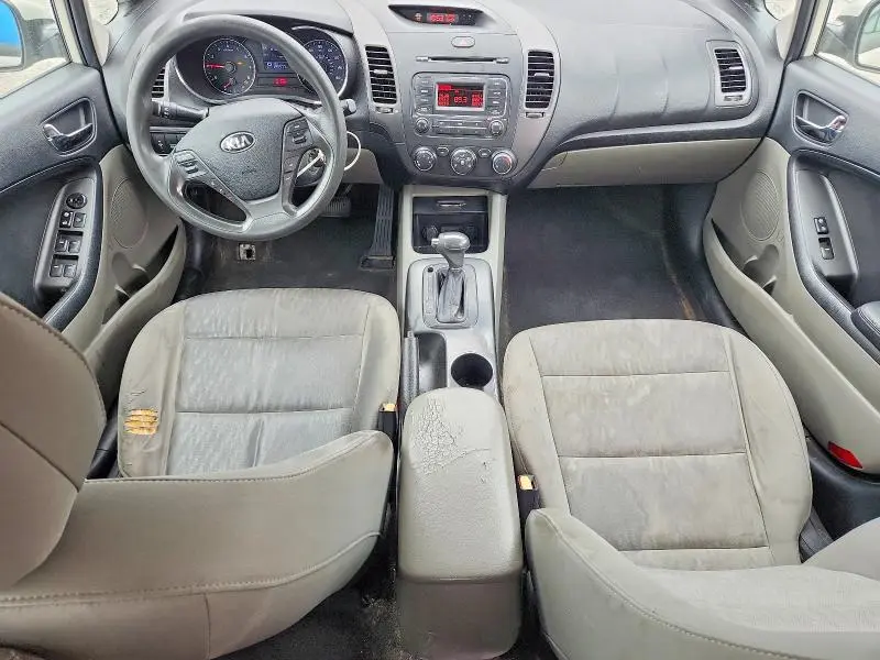 2015 KIA FORTE LX  