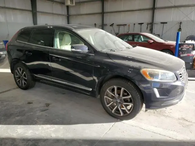 2016 VOLVO XC60 T5 PLATINUM  