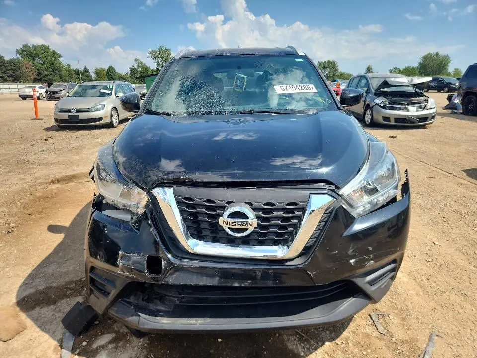 2019 NISSAN KICKS SV  