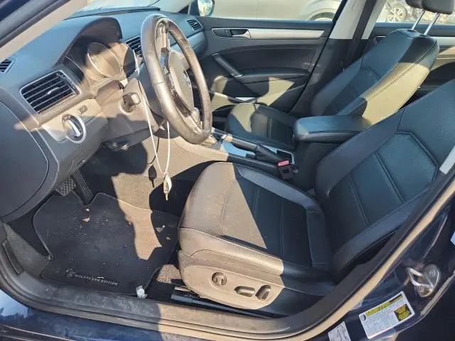 2019 VOLKSWAGEN PASSAT WOLFSBURG  