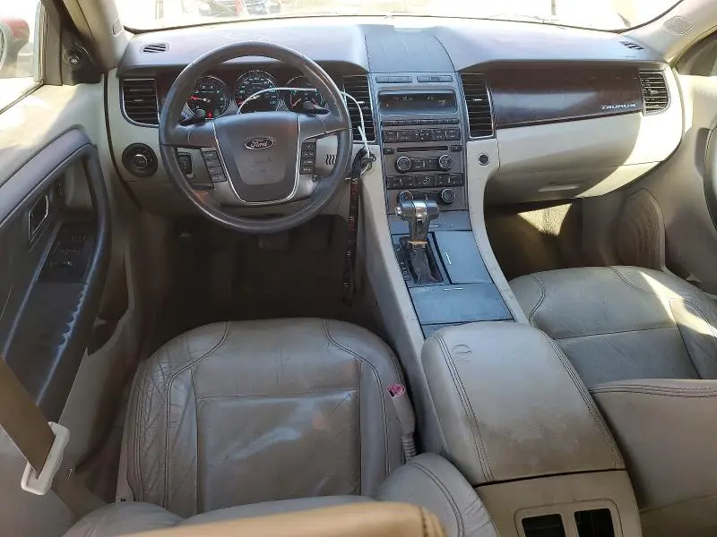 2010 FORD TAURUS SEL  