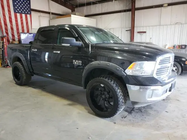 2017 RAM 1500 SLT  