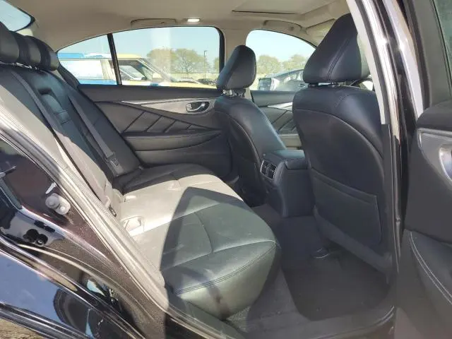 2016 INFINITI Q50 PREMIUM