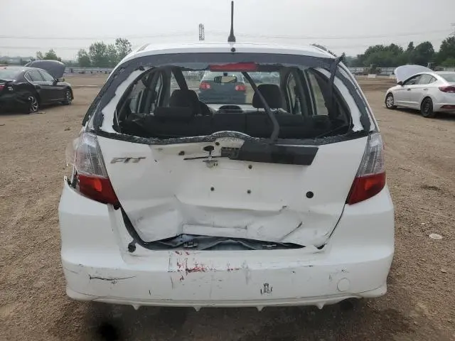 2010 HONDA FIT   