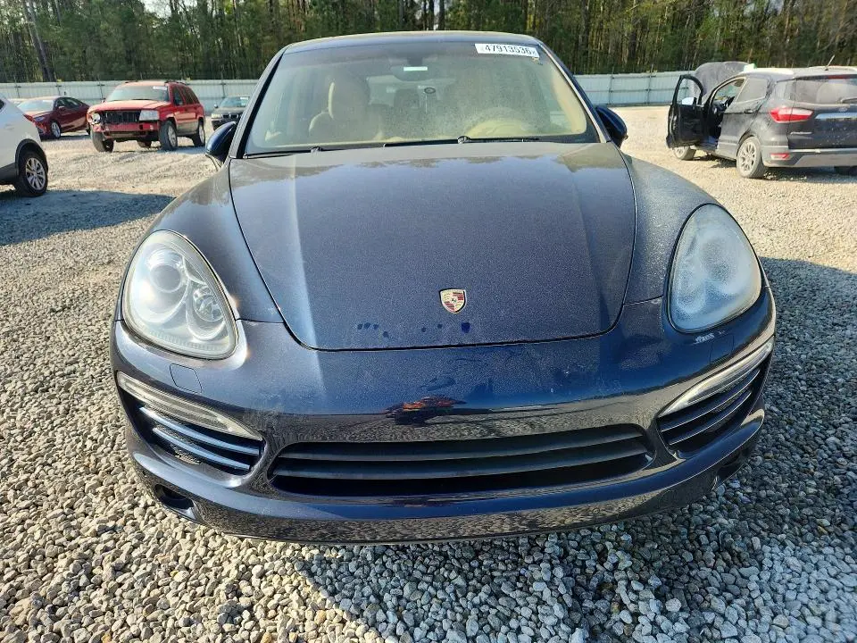 2011 PORSCHE CAYENNE   