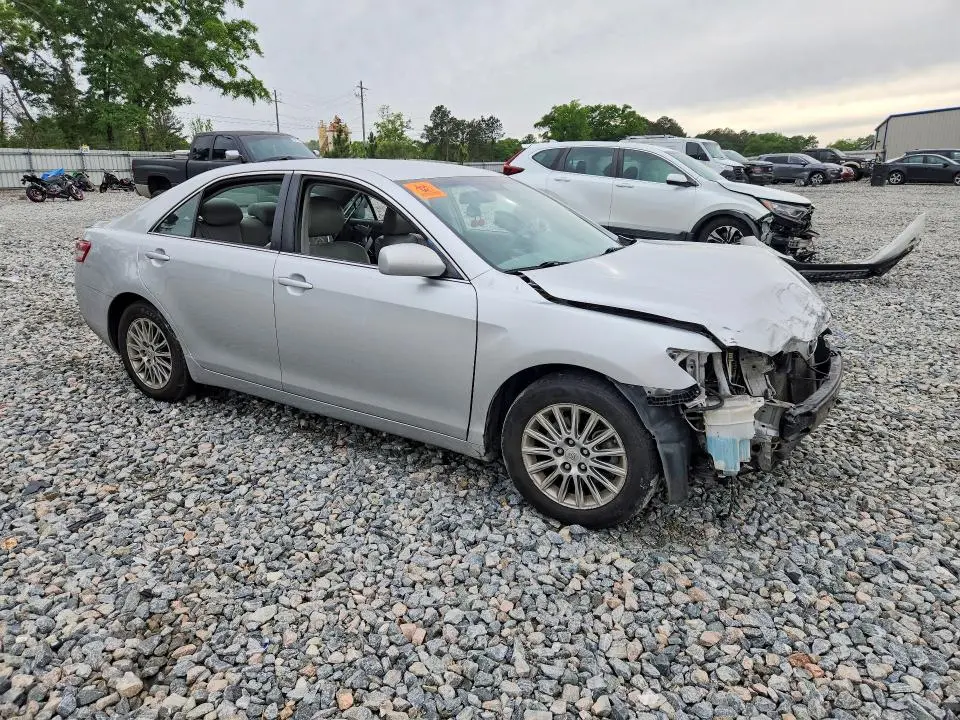 2010 TOYOTA CAMRY LE  