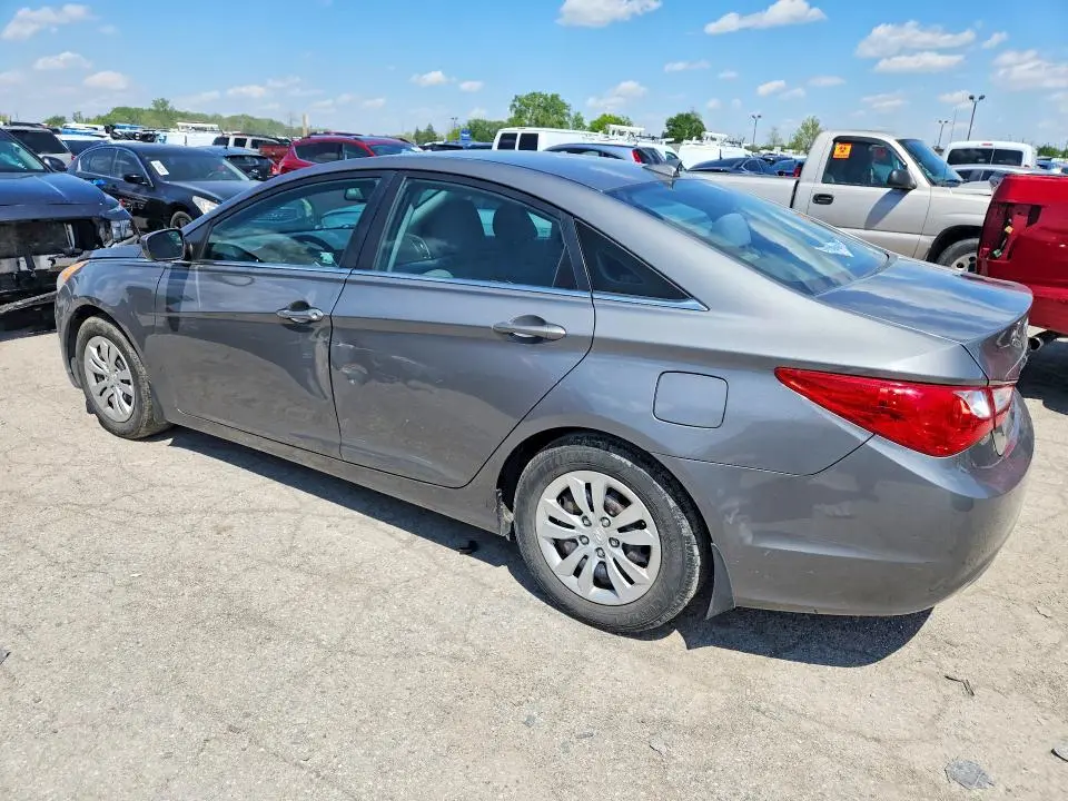 2013 HYUNDAI SONATA GLS  