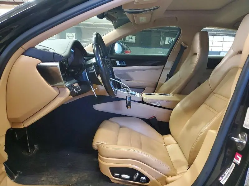 2018 PORSCHE PANAMERA 4 E-HYBRID  