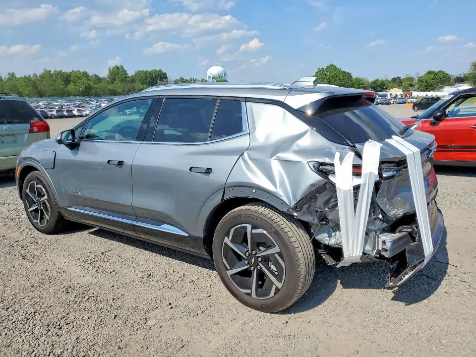 2025 CHEVROLET EQUINOX LT  