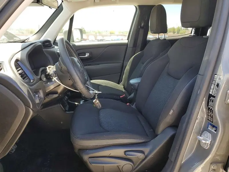 2020 JEEP RENEGADE LATITUDE  