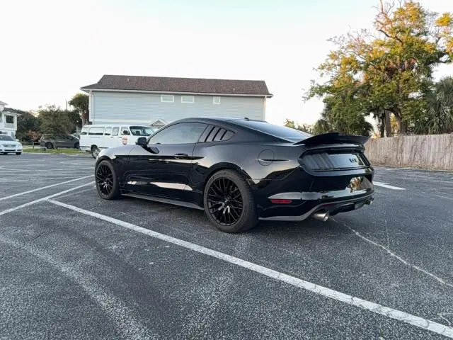 2017 FORD MUSTANG GT  