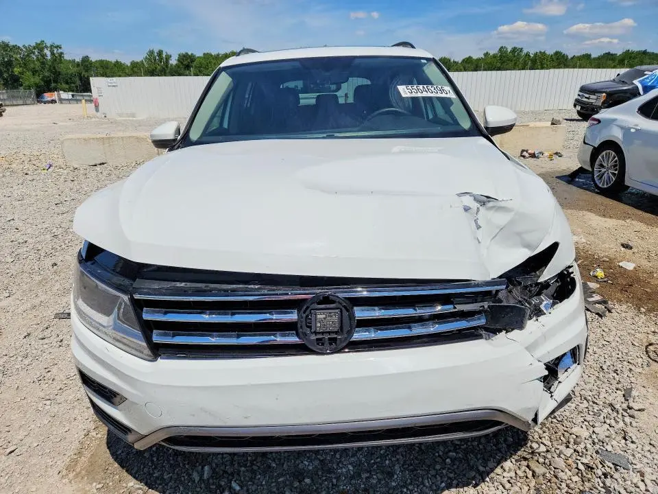 2021 VOLKSWAGEN TIGUAN SE  