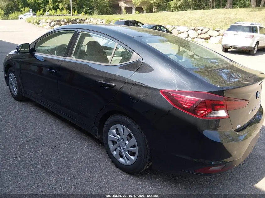 2020 HYUNDAI ELANTRA SE