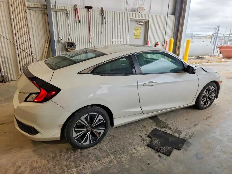 2016 HONDA CIVIC EX  