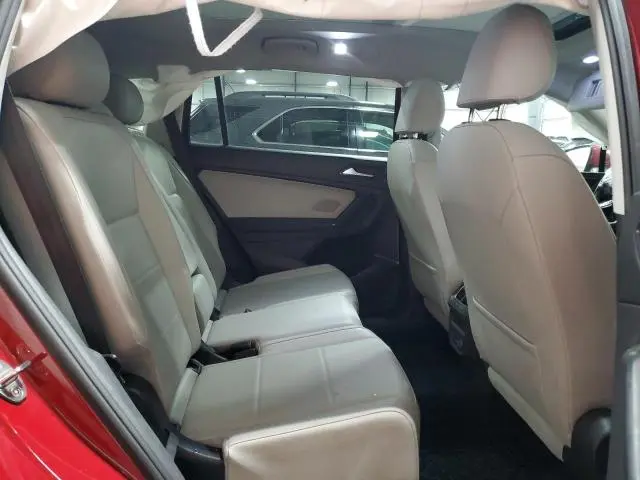 2018 VOLKSWAGEN TIGUAN SE  