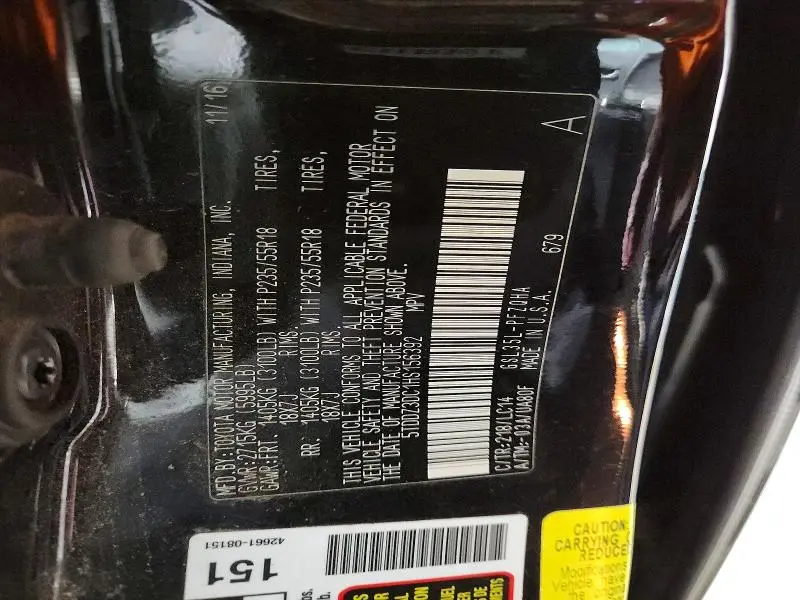 2017 TOYOTA SIENNA XLE  