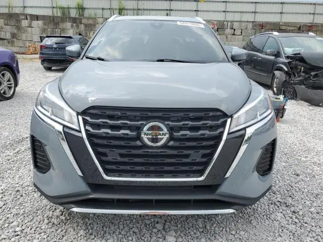2021 NISSAN KICKS SV