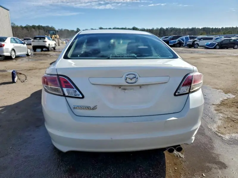 2011 MAZDA 6 I  