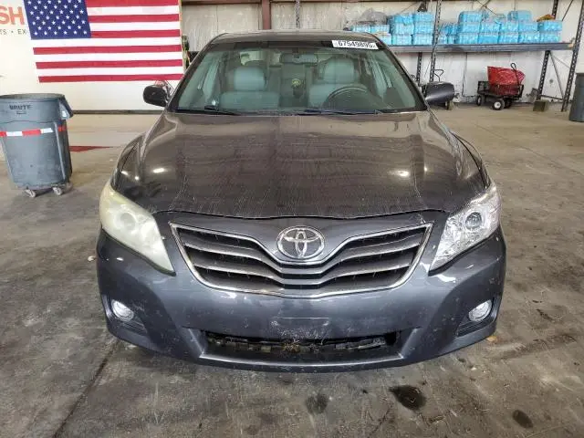 2011 TOYOTA CAMRY BASE  