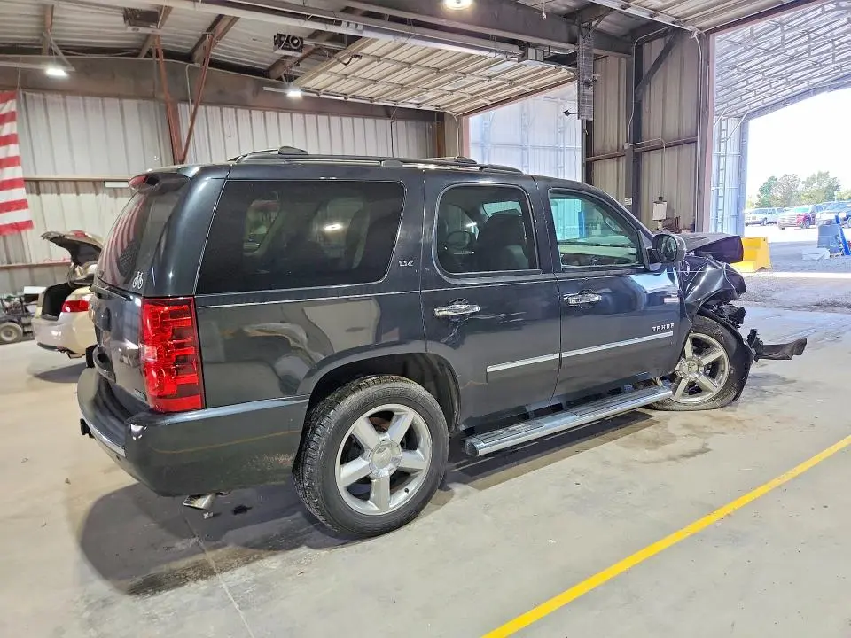 2012 CHEVROLET TAHOE K1500 LTZ  