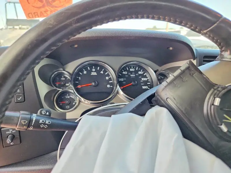 2011 CHEVROLET SILVERADO K1500 LT  