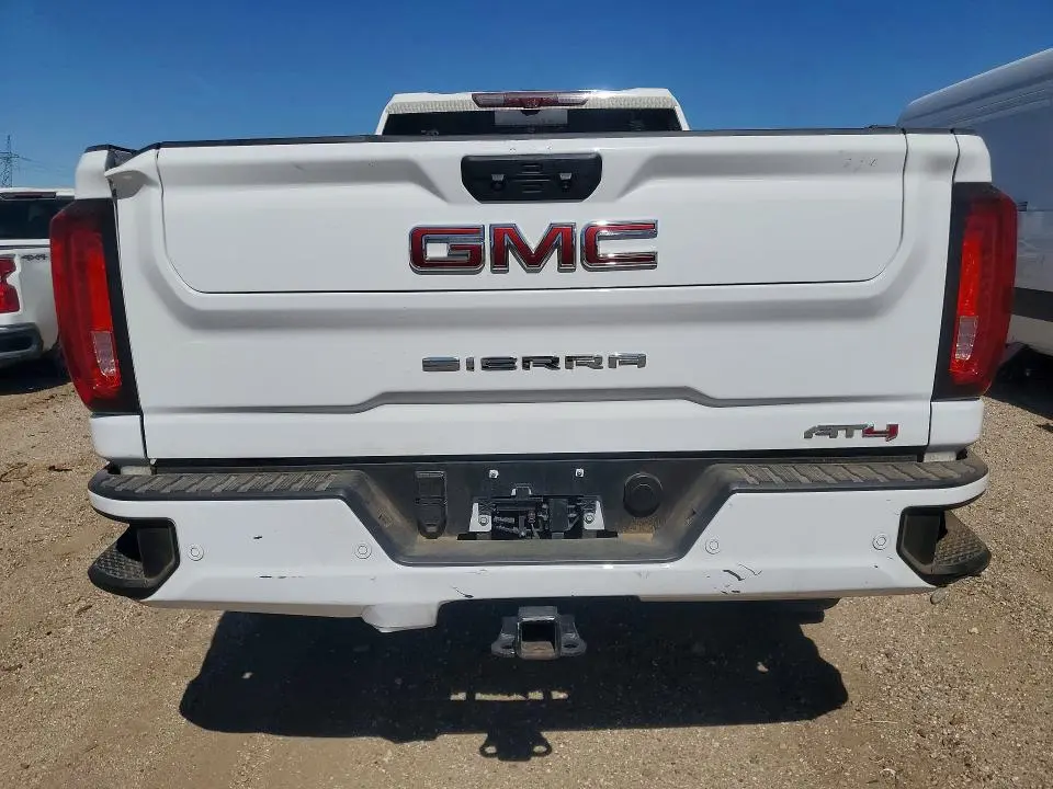 2023 GMC SIERRA K2500 AT4  