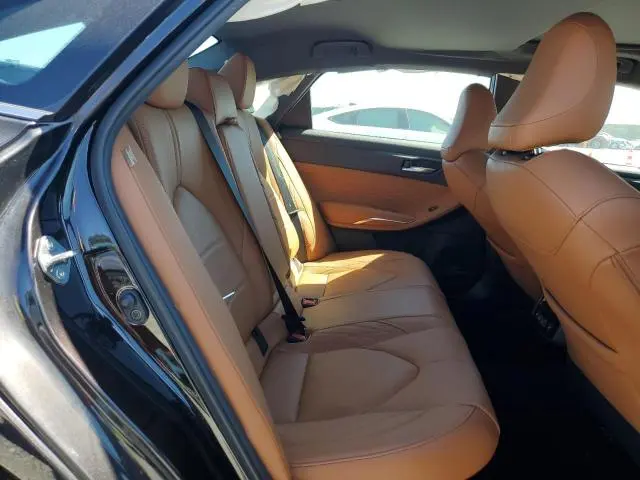 2022 TOYOTA AVALON LIMITED  