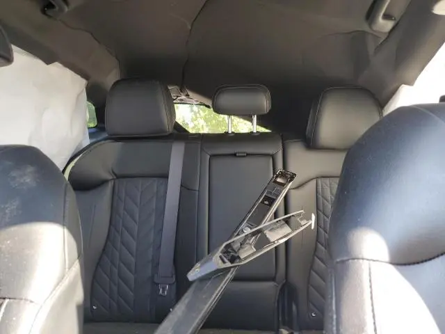 2025 KIA SPORTAGE X LINE  