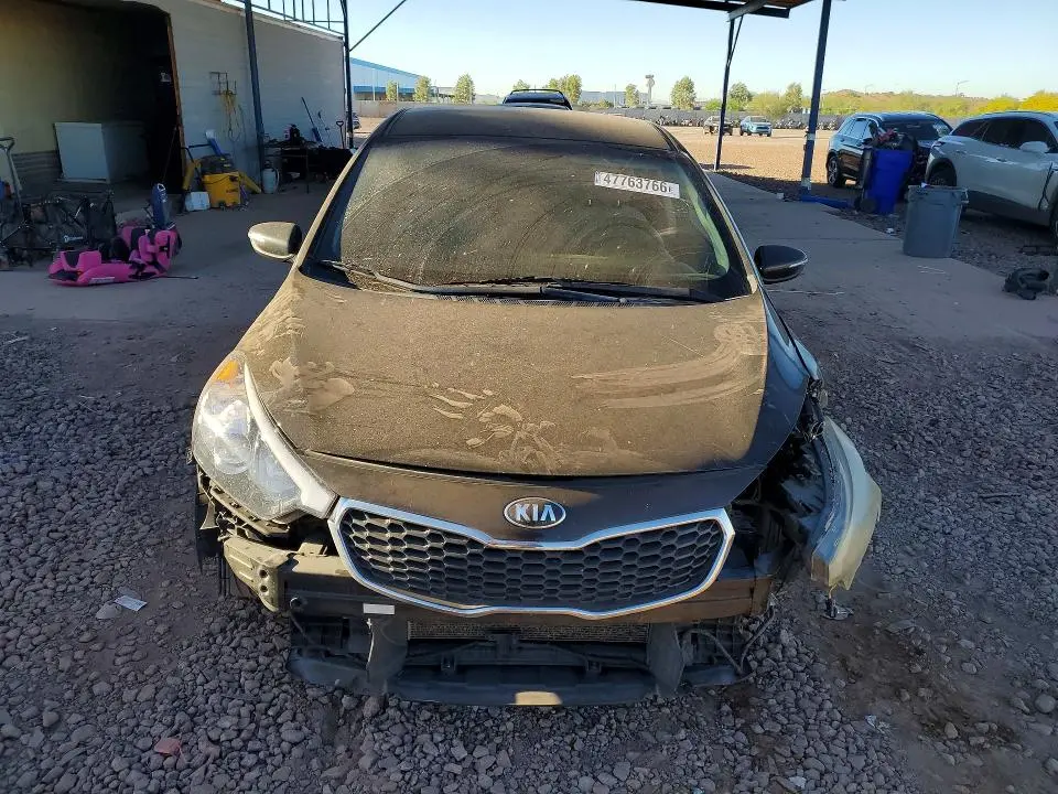 2016 KIA FORTE LX  