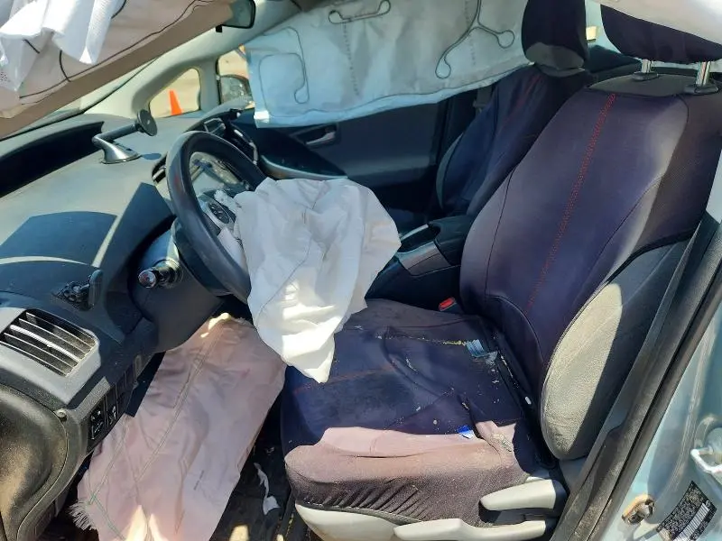 2015 TOYOTA PRIUS TWO  