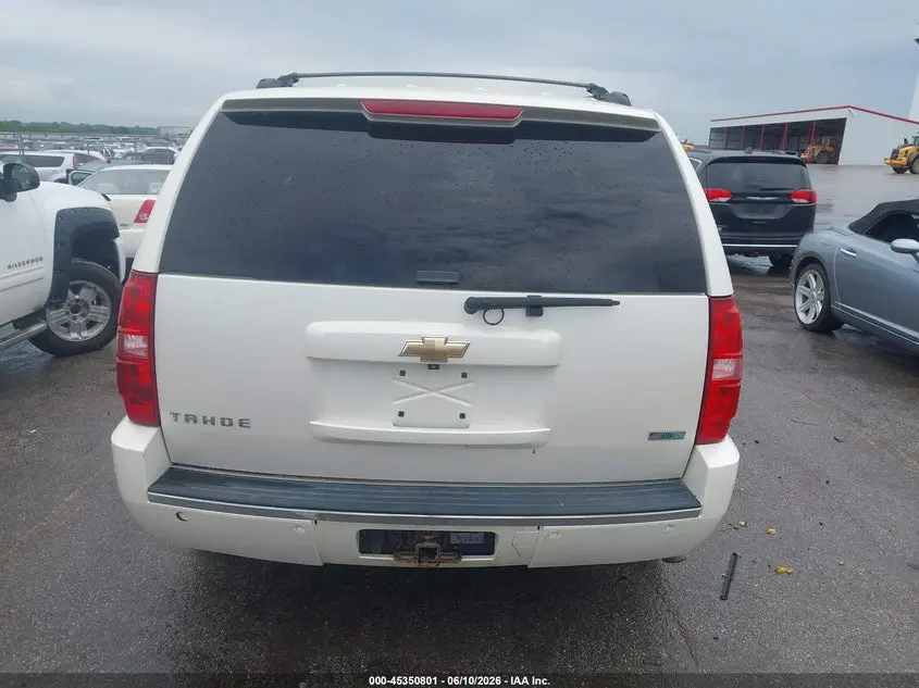 2011 CHEVROLET TAHOE LTZ