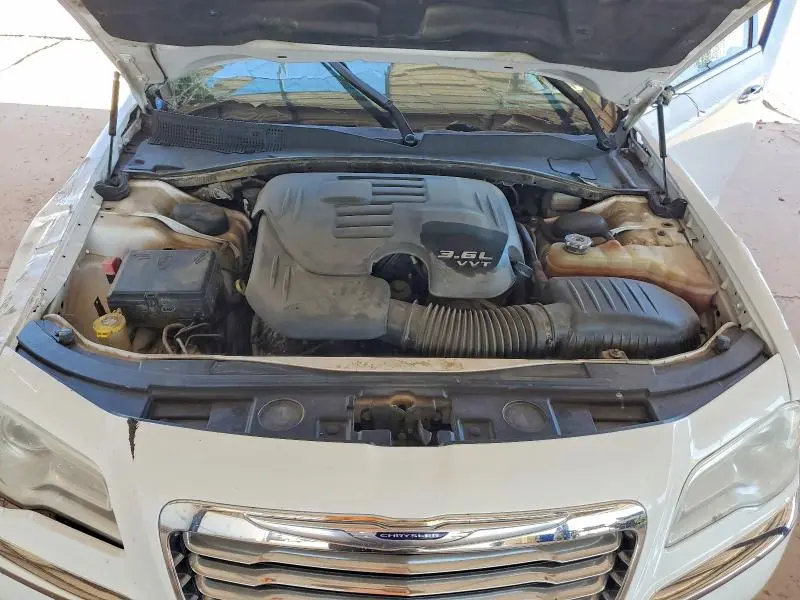2012 CHRYSLER 300   