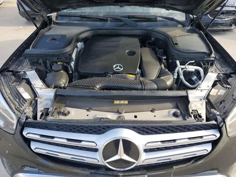 2020 MERCEDES-BENZ GLC 300  