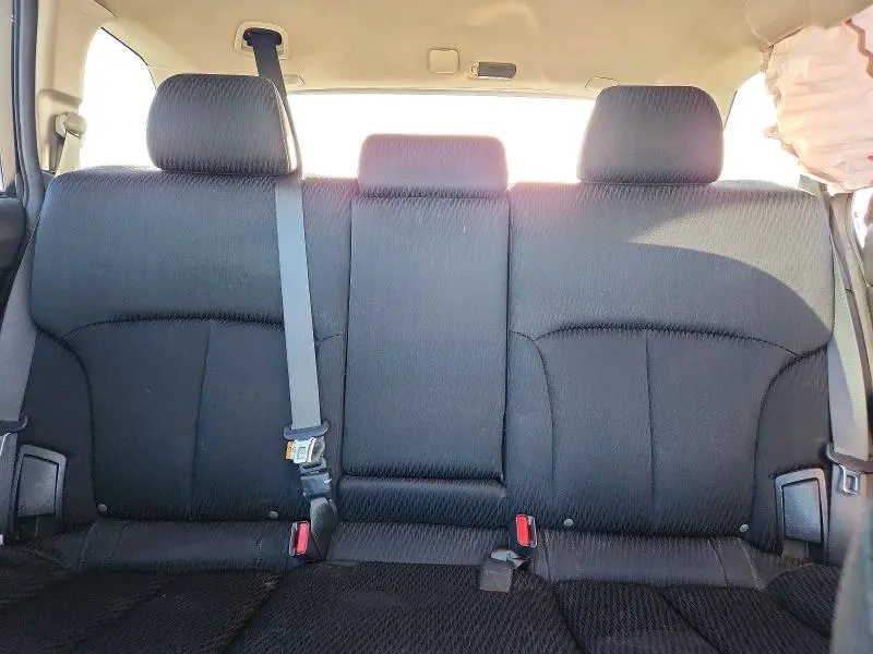 2010 SUBARU OUTBACK 2.5I PREMIUM  