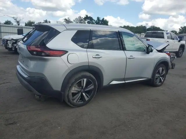 2021 NISSAN ROGUE SL  