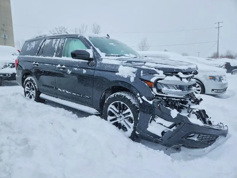 2022 FORD EXPEDITION XLT  