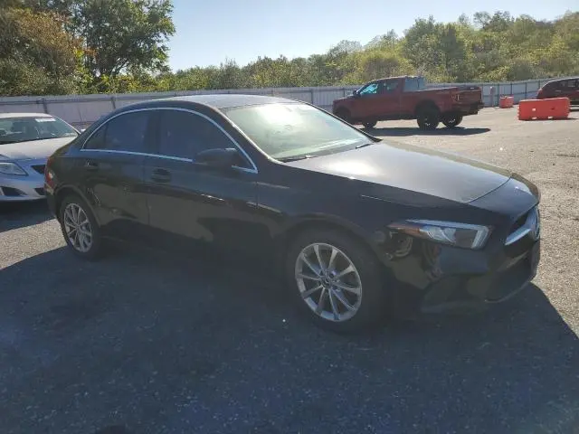 2019 MERCEDES-BENZ A 220  