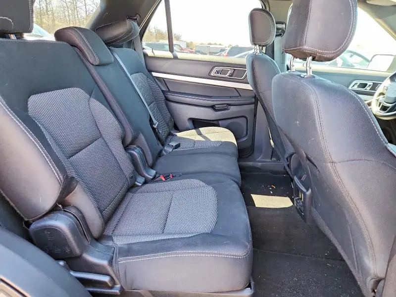2017 FORD EXPLORER XLT  